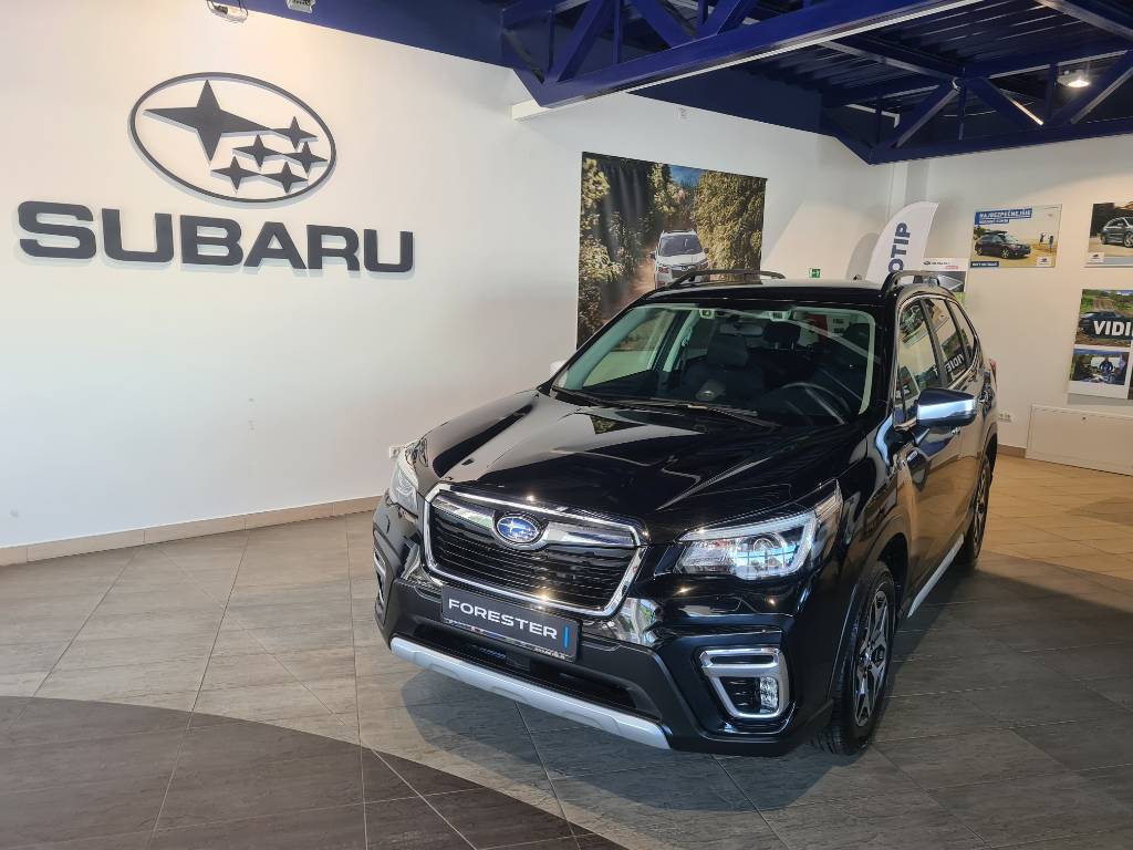 Subaru Forester 2.0i-S e-Boxer MHEV Style Lineartronic